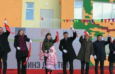 Баянхошуунд 240 ортой шинэ цэцэрлэг нээлтээ хийлээ