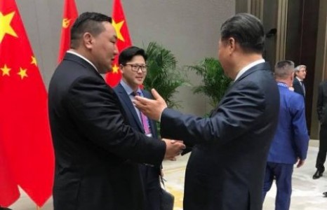 Дагваа аварга Ким Чен Унтай барьцав