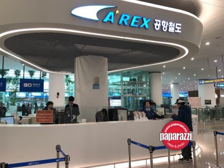 News paparazzi: БНСУ дахь МИАТ-ын ажилтан Энхбат Mонгол иргэдтэй зүй бус харьцсан уу