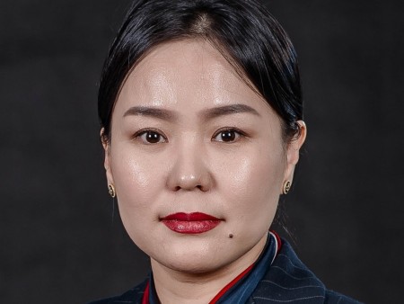 News paparazzi: Ерөнхийлөгчийн хэвлэлийн төлөөлөгчөөр О.Батхандыг томилжээ