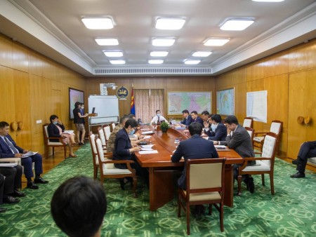 News paparazzi: Аймаг, сумын иргэд халдвар хамгааллын дэглэм баримталж наадамлана