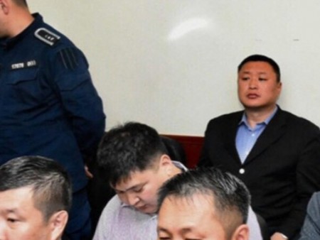 News Paparazzi: Б.Хурц нарт холбогдох хэргийн шүүх хурал тав дахь өдрөө үргэлжилж байна.