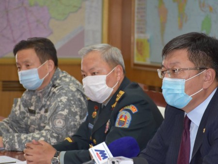 News paparazzi :УОК: Сургууль, цэцэрлэгийг энэ сарын 21-нээс хэвийн горимд шилжүүлэх санал гаргалаа.