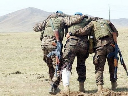 News paparazzi: Хээрийн сургуулилтын үеэр цэргийн алба хаагч гэмтсэн хэргийг цагдаагийн байгууллага шалгаж байна