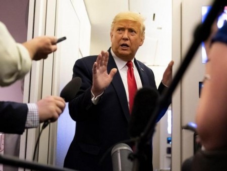 News paparazzi: Доналд Трамп Хятадын банкинд данстай гэдгээ хүлээн зөвшөөрөв