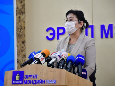 News Paparazzi : COVID-19 халдварын тохиолдол 8-аар нэмэгдэж, 424 боллоо