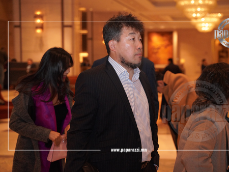 PHOTO PAPARAZZI : “Хоолондоо”-гийн Энхээ  Бяслаг урлаач болжээ