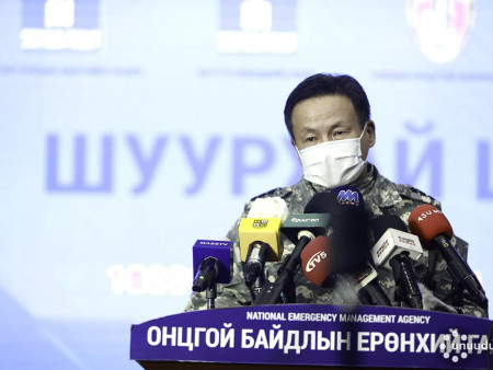 ШУУРХАЙ МЭДЭЭ :УОК цаг үеийн асуудлаар хуралдаж байна