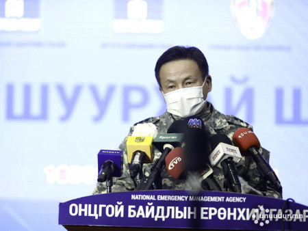 News Paparazzi : Б.Ууганбаяр: Нөхцөл байдал илүү хүндэрвэл Засгийн газрын нууц тогтоолоор баталсан журам, төлөвлөгөөний дагуу ажиллана