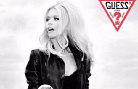 Клаудиа Шиффер жил ирэх тусам улам тачаангуй болоод байна уу?