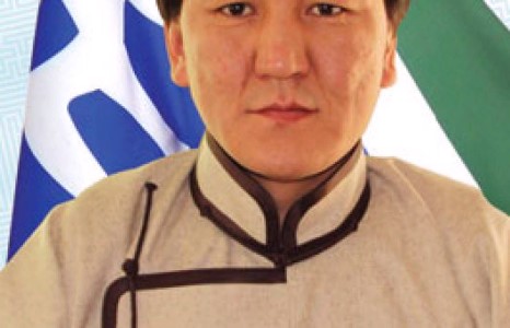 Д.Алтанхуяг хүнд суртлын хаалгыг ингэж онгойлгов   