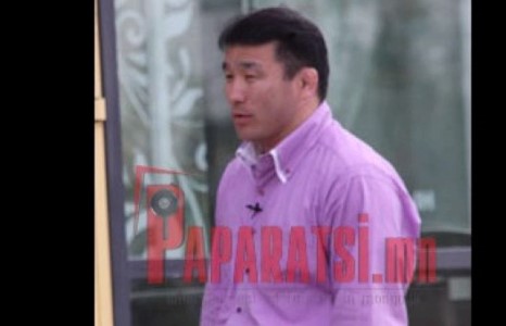 Хэлсэндээ л байгаасай даа