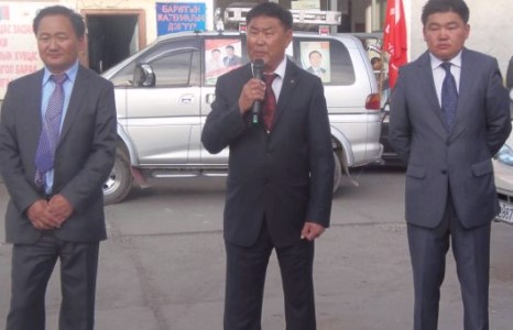   “МАХН-МҮАН-Шудрага ёс” эвсэлээс УИХ-ын 21-р тойрогт нэр дэвшигчид Хан-Уул дүүргийн 1, 2, 3-р хорооны иргэдтэй уулзлаа