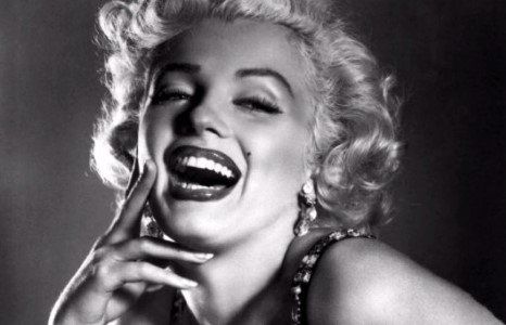 Секс факт: Мэрилин Монро амьдралынхаа турш дур тавьж үзээгүй