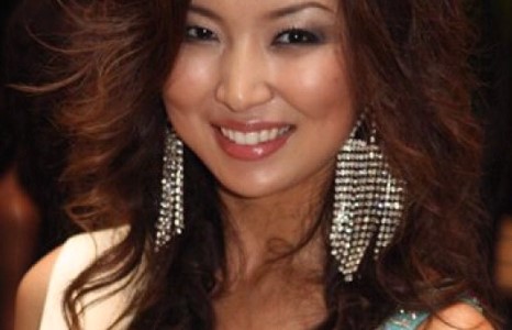 Мисс Оюунгэрэл хөл хүнд болжээ