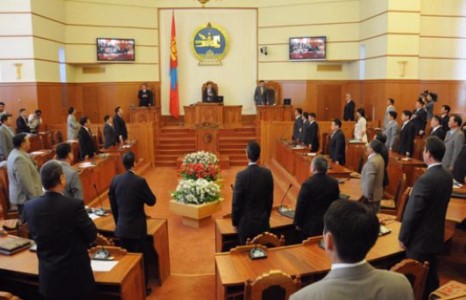 Чуулганы хуралдаан хойшиллоо