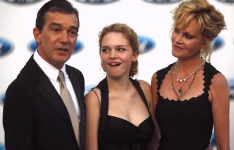 Антонио Бандерасын 16 настай охин...