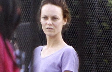 Ванесса Паради сэтгэл санаагаа засахад анхаарч байна