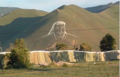 Чингисийн онгоныг хайж байсан археологичдыг айлгасан хараал