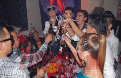  “Boom town” хамтлагийн нэгэн үдшийн дурсамжнаас