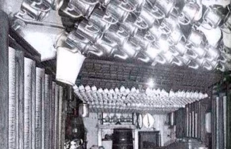 Титаникийн дотоод ертөнцөөр