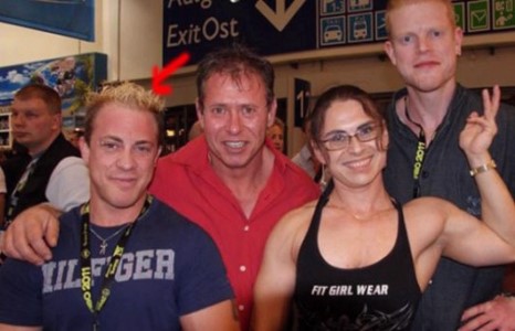 Арай ч дээ, ийм хүүхэн байдаг юм байна шүү