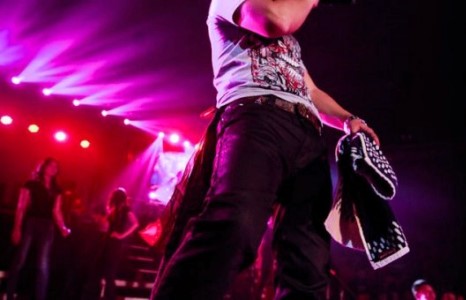 Цэцэ доргиож чадлаа