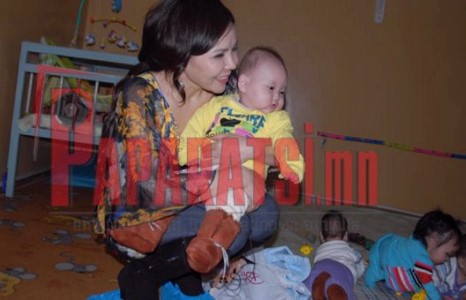 МУГЖ Алтанцэцэг асрамжийн газраар зочлов