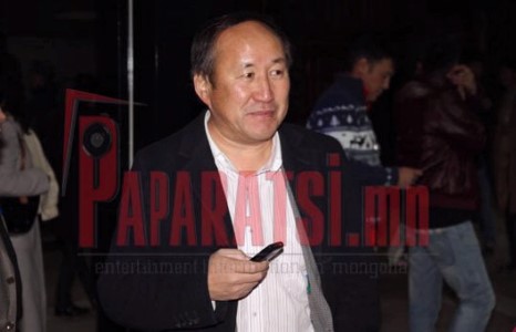 Сумо тайлбарлагч асан Төмөрбаатар