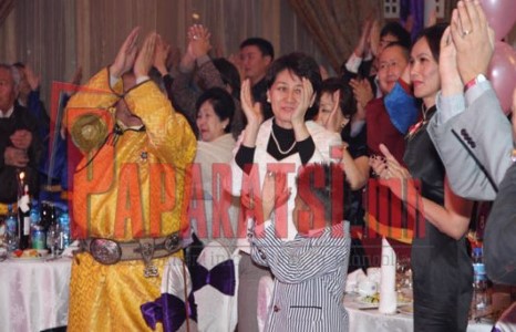 С.Оюун ажлын бус цагаар