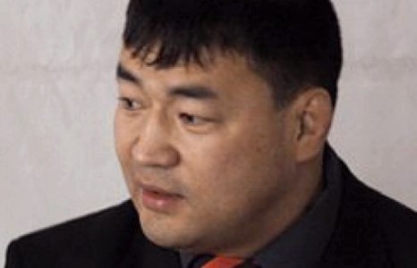 Сүхбат аварга дахин барилдана