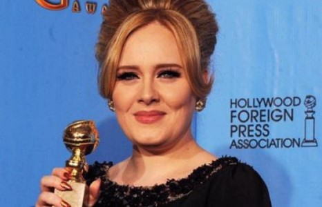 Адель анхны ”Алтан бөмбөрцөг” гардлаа