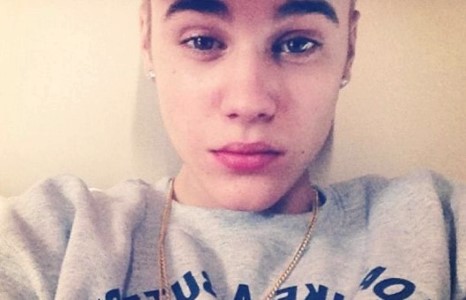 ЖАСТИН БИБЕР ДАХИАД Л СЕЛЕНА ГОМЕСООС ХӨНДИЙРЧ…