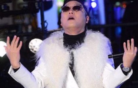 PSY БНСУ-ын Ерөнхийлөгчийн инаугурацид дуулна