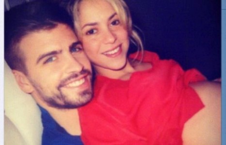  ШАКИРА ХҮҮХЭД ГАРГААГҮЙ ГЭЖ ПИКЕ ШОГТОВ…