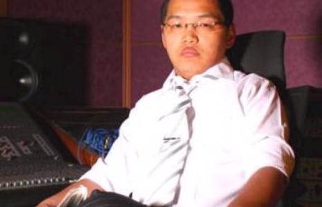 Tsag.mn сайтын эрхлэгч, МАН-ын ХМОНХА-ны дарга Б.Цогтгэрэлийг “Ганц худагт” хорилоо