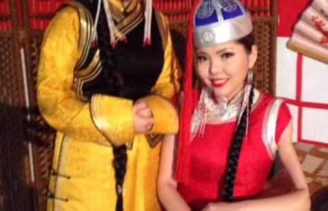 Олны танил хүмүүсийн Монгол гангараа