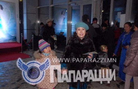 Ээжийн халамж