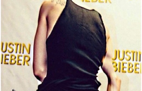  ЖАСТИН БИБЕР ШАЛДАН ӨГЗӨГӨӨ ХАРУУЛАВ