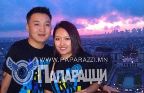 “Sound of kiss” хамтлагийн Ц.Уянга