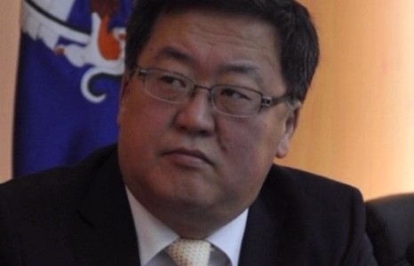 Хотын орлогч дарга Н.Батаагийн “бааварлал”