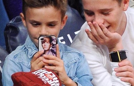 Бэкхэмийн хүү Жастин Биберийн үнэнч фэн