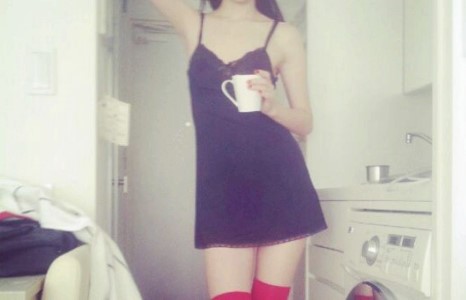 Загвар өмсөгч Нора