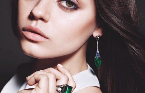 Mila Kunis өөрийнхөө итгэл даасан компанитай л ажилладаг