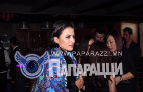 “МАК”-ын Цэлмүүн, Уянга нарын нөхөрлөл 