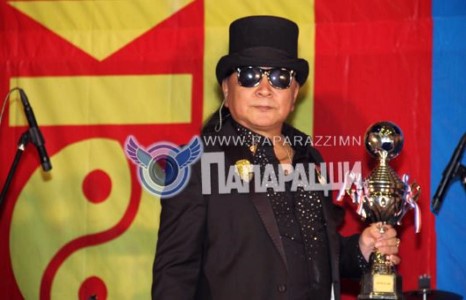 Дуучин Д.Жаргалсайхан бэртэл авчээ 