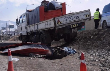 Алхаж яваад амиа алдах уу?