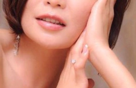 Усны гүнжийн толгой эргэм тансаглал