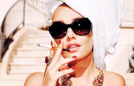 Тамара Экллестон “Playboy”-ын хавтсанд