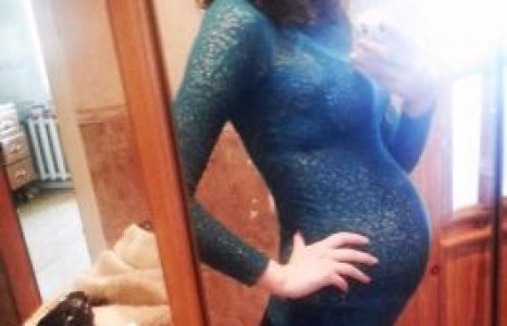 Мээдээгийн “Me Amor” 3 дахь хүүхдээ тээж байна